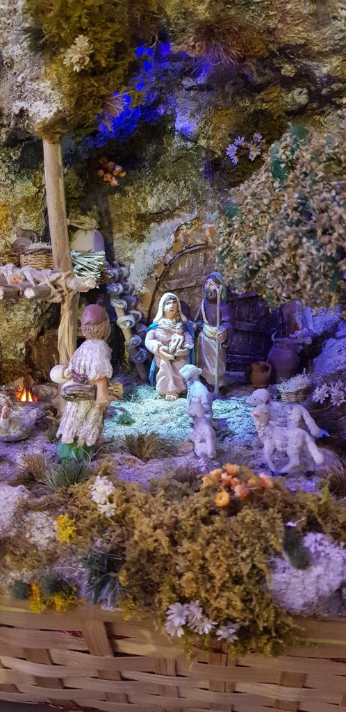 Presepio isola di Gozo Natività nella grotta