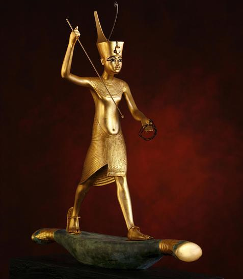 Buon compleanno slip 85 anni ben portati: nella foto una statuetta raffigurante tutankhamon il faraone egiziano