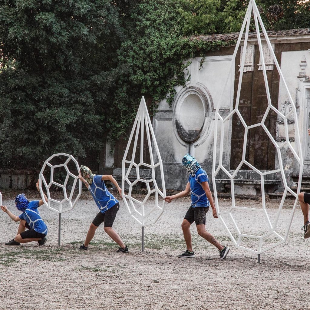 Displacement di Andreco: l'arte  racconta i cambiamenti climatici