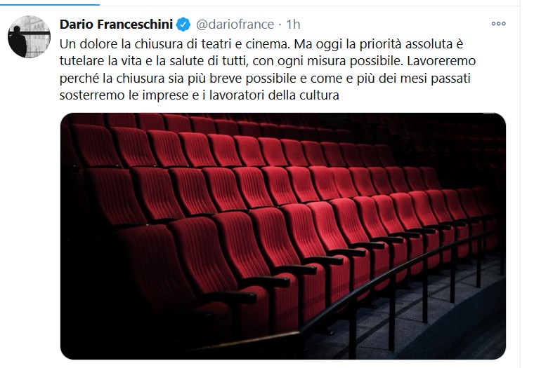 Nuovo lockdown e nuovo dpcm ottobre parte seconda - nella foto il tweet con la foto di poltrone rosse vuote di un teatro