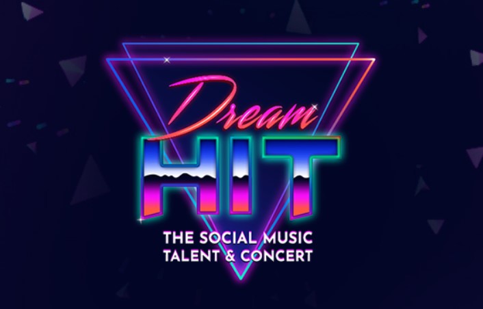 Dream hit il logo con due triangoli con la punta all'ingiu, e al centro la scritta dream Hit the social music talent & concert