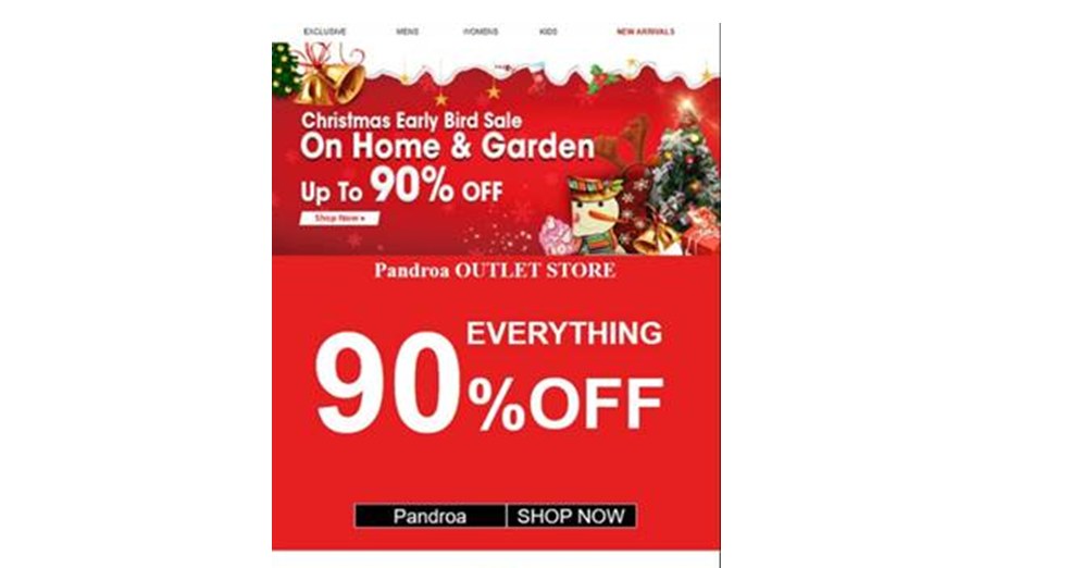 La schermata fake del sito pandora con sfondo rosso, un albero di natale e la scritta "90% off" everything