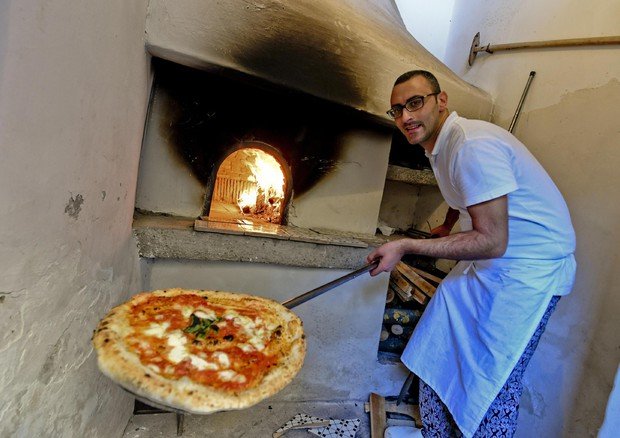 Arte del pizzaiolo e Falconeria sono  Patrimonio Immateriale dell'UNESCO