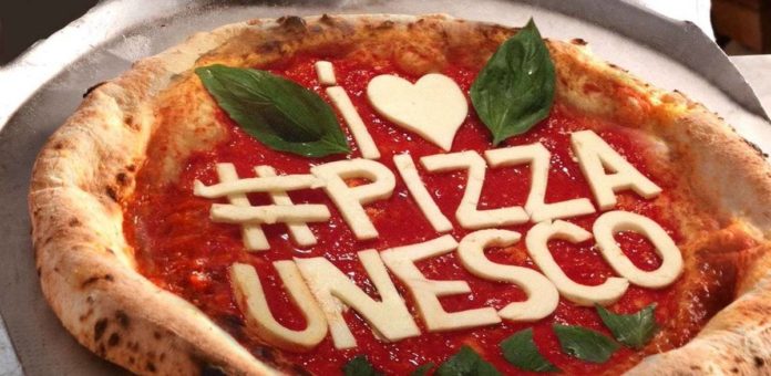 Arte del pizzaiolo e Falconeria sono Patrimonio Immateriale dell'UNESCO