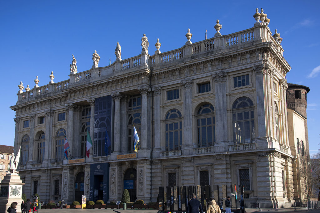Il restauro di Palazzo Madama: rinasce la facciata di Juvarra