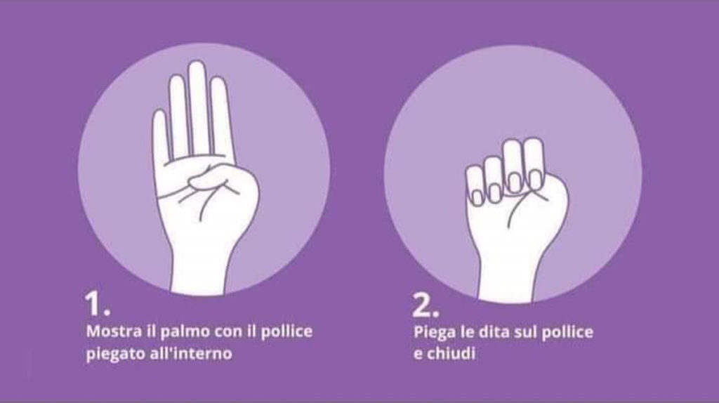 Violenza domestica - nella foto su sfondo rosa, in un tondo bianco, il disegno di una mano aperta con il pollice stretto all'interno del palmo e le altre dita tese, nell'altro tondo bianco le queattro dita stringono il pollice chiuso nel palmo della mano