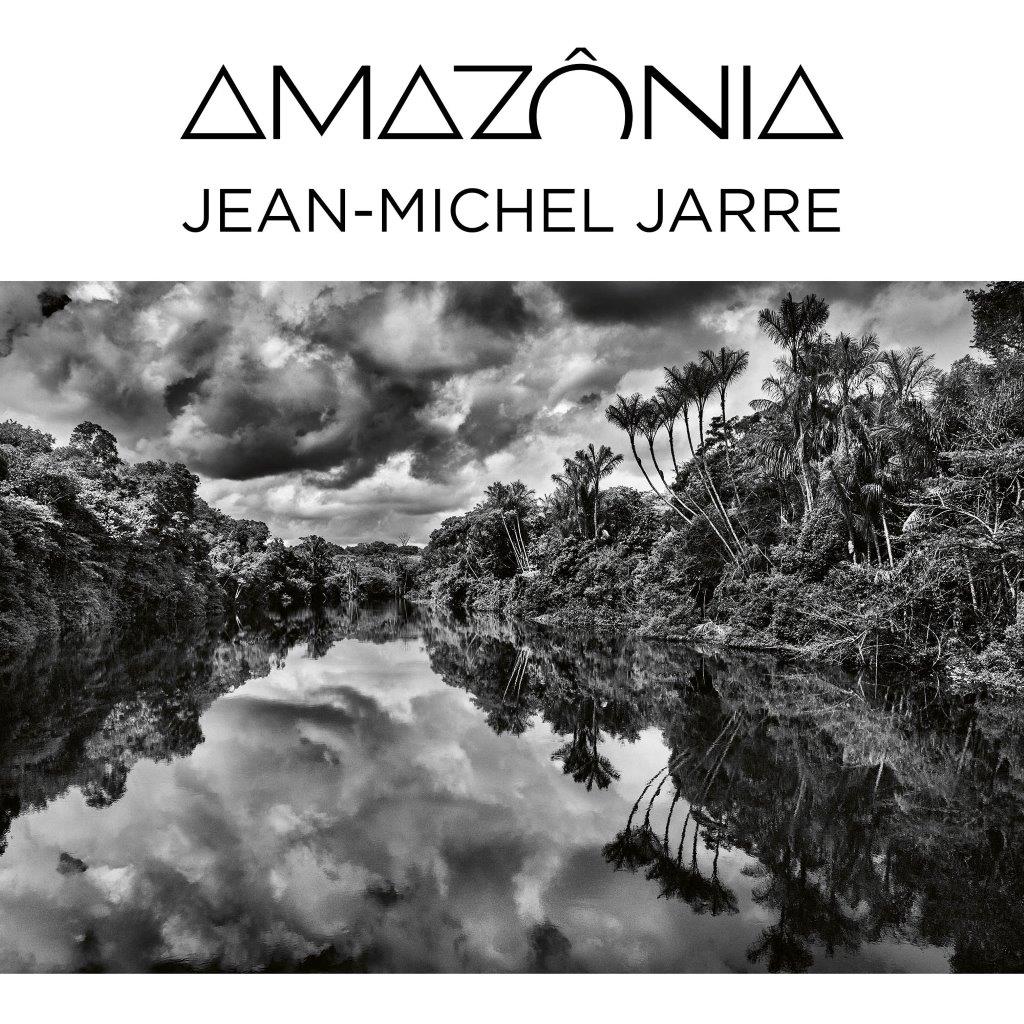 Amazônia Jean.-Michel Jarre la copertina del disco inbianco e nero con la fotografia di un fiume che attraversa la foreesta amazonica