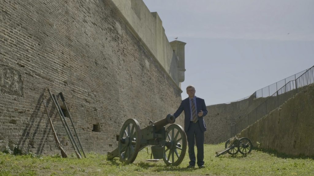 Napoleone e l’Elba, le celebrazioni del Bicentenario. Alessandro Barbero vision ai cannoni dell Elba 