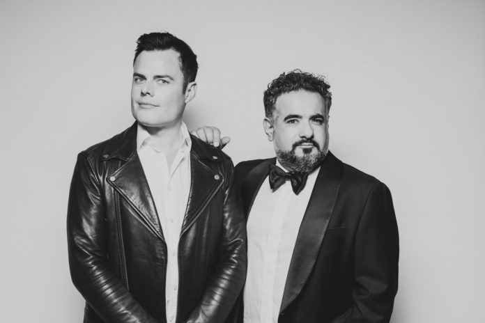 Marc Martel & Jonathan Cilia Faro vestiti di nero