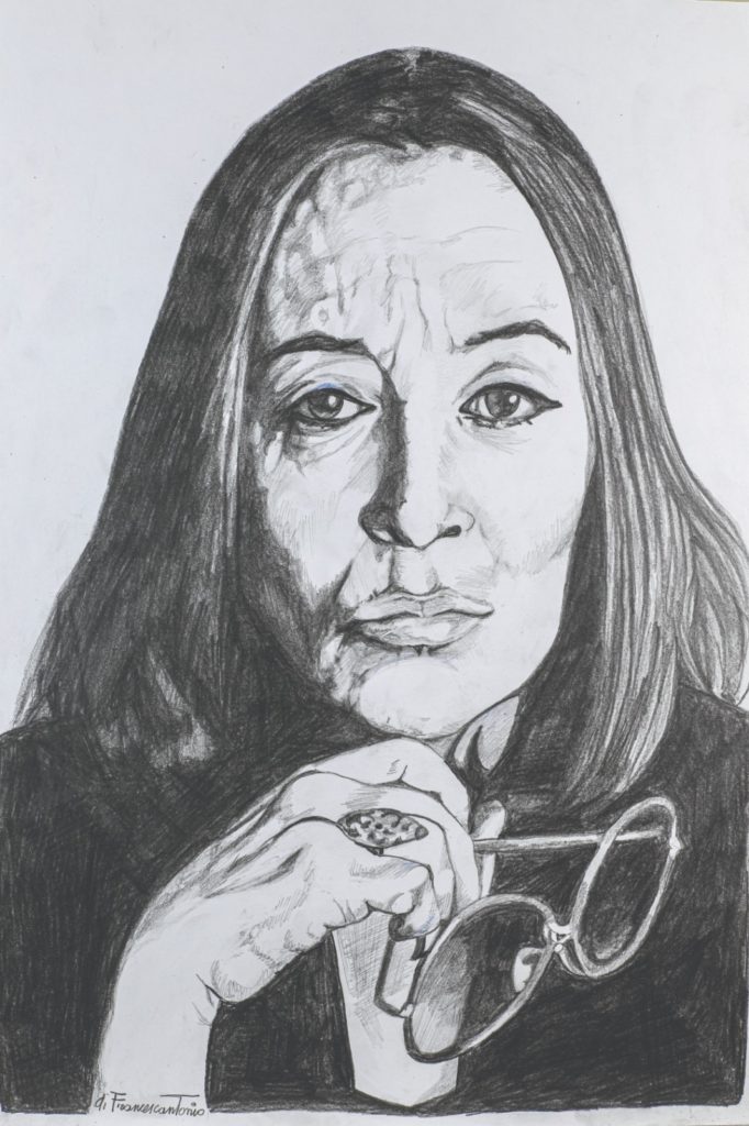 I profeti inascoltati del Novecento in mostra a Genova ritratto in bianco e nero di Oriana Fallaci 