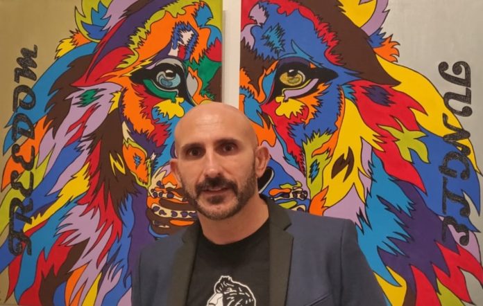 Fabrizio Piuma, un tripudio di colori tra catarsi e pop art