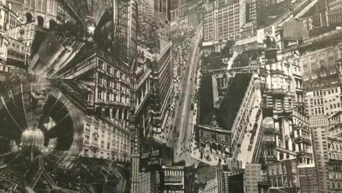 CAMERA- collage di foto di edifici, strade, palazzi, che visto da lontano dà l'illusione di essere una città e non un insieme di immagini separate
