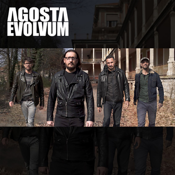 agosta - la copertina dell'album evolvum che ritrae la band con alle spalle una fabbrica abbandonata