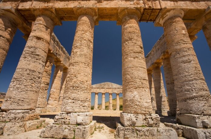 teatro a segesta palcosccenidco del festival