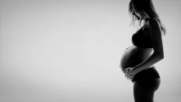 strani film sulla gravidanza