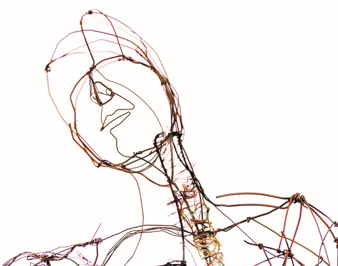 Roma Art Week 2022: No Body is Empty, la mostra di Giovanni Pinosio - nella foto il disegno della sagoma di un uomo fattacon il filo spinato
