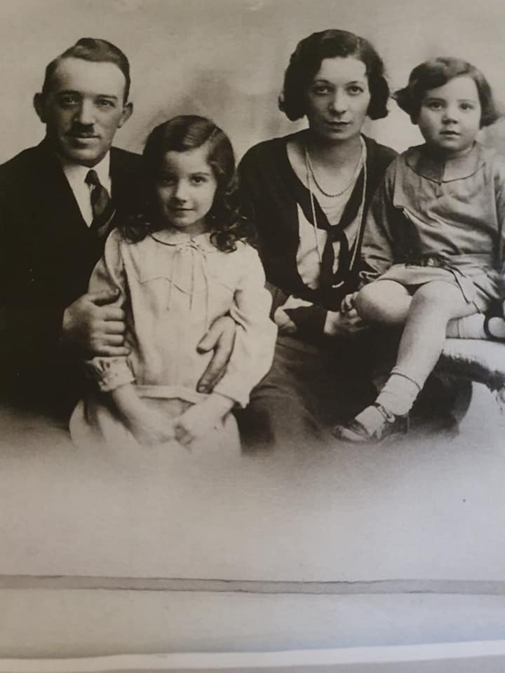 Famiglia Luigi Fulgoni foto d'epoca in bianco nero