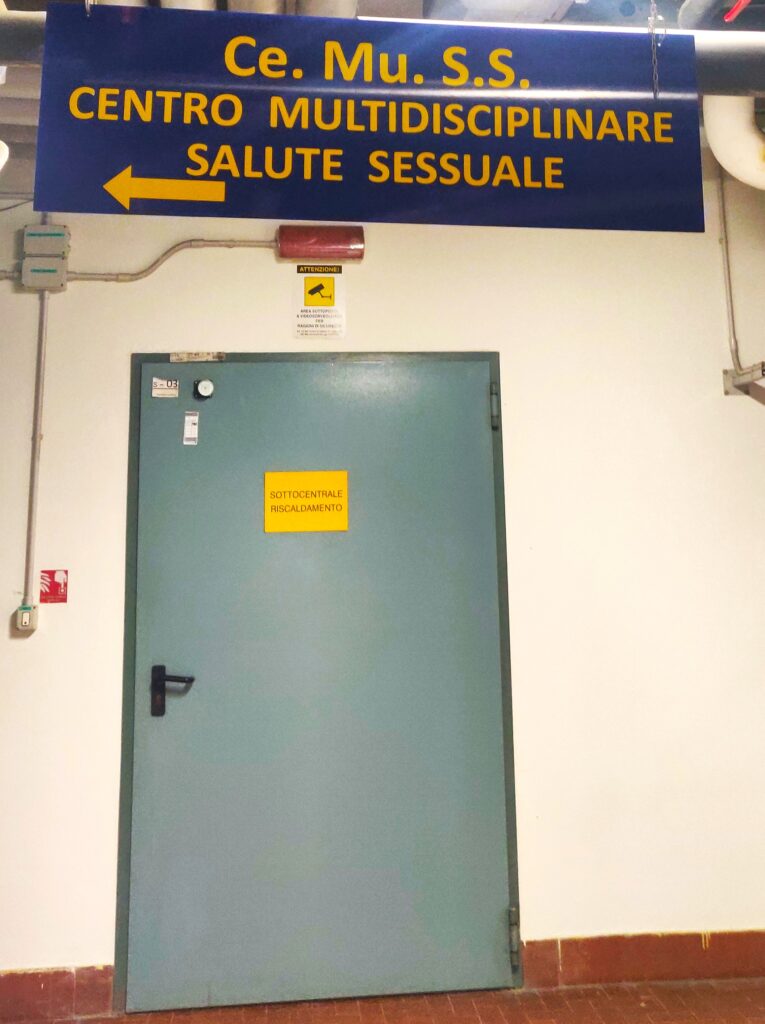 ingresso dell'ambulatorio del Mgf del Ce Mu ss Torino ospedale oftalmico