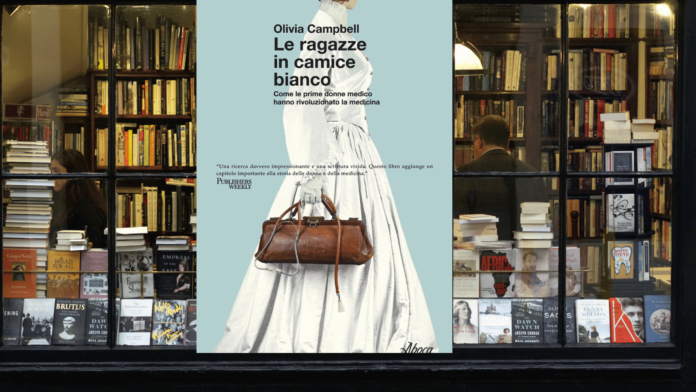 il libro in una vetrina di libreria