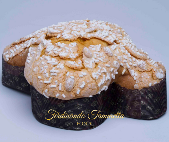 colomba pasquale con mandorle glassate