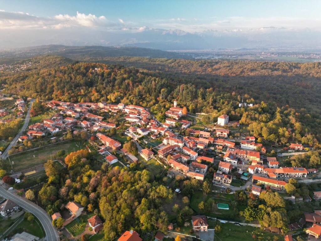 veduta aerea del comune di Orio Canavese