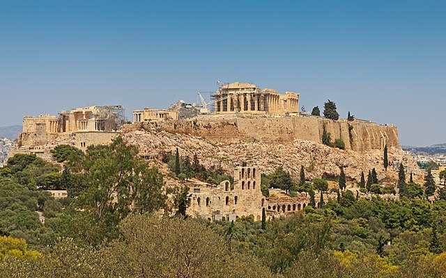 vista dell'Acropoli di Atene con cielo terso licenza CC