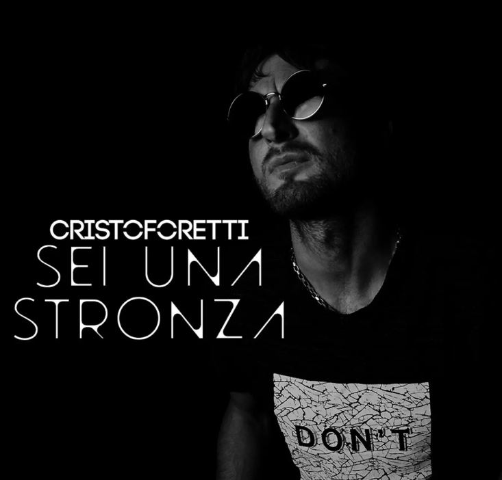 sei una stronza - michele cristoforetti in primopiano nella copertina del nuovo singolo