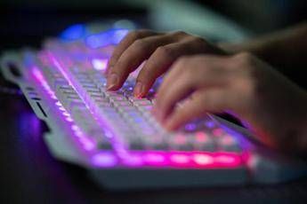 Cybersicurezza, attacchi a 600 server in vari Paesi: mandato d’arresto per 5 russi ‘NoName’