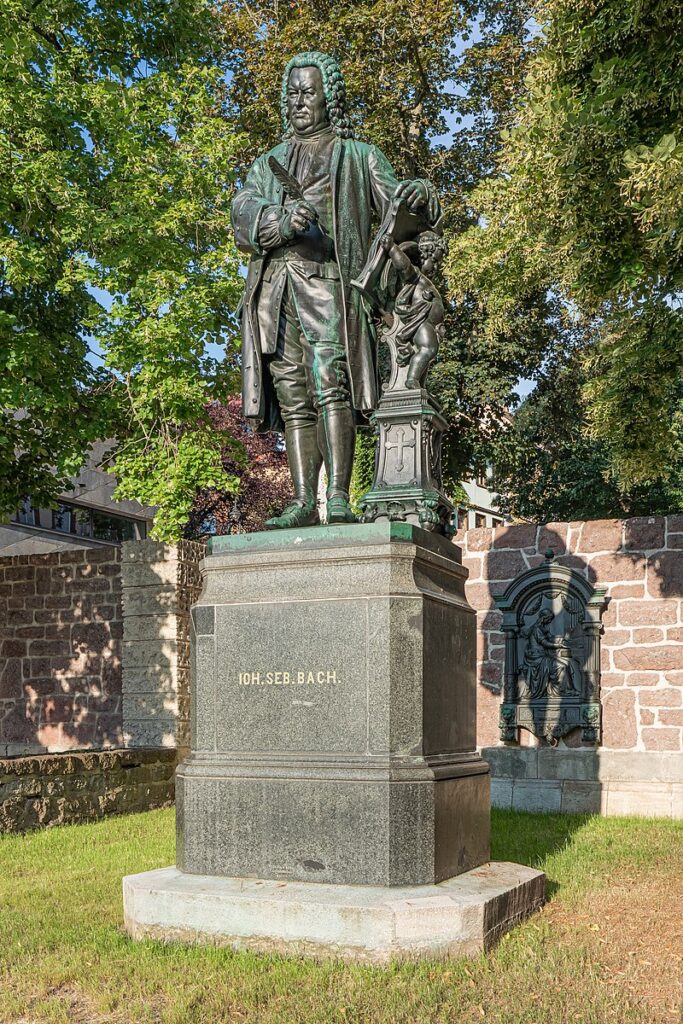 statua n bronzo di Jhon Sebastian Bach