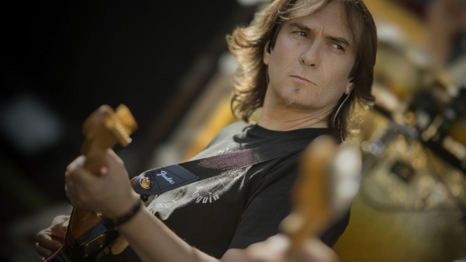 massimiliano rosati in primo piano