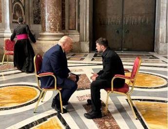Trump-Zelensky, incontro a San Pietro – Le foto