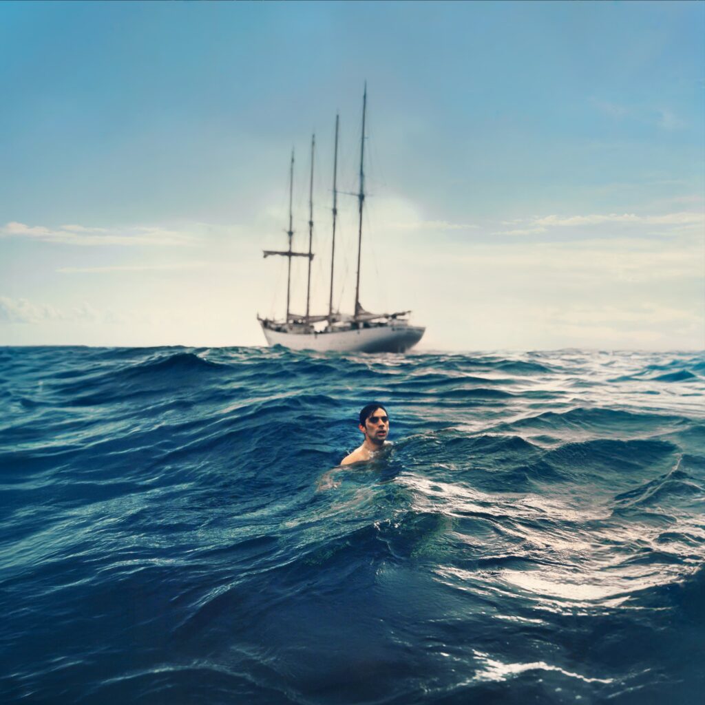 bresh - la copertina dell'album mediterraneo che raffigura un veliero inmezzo al mare
