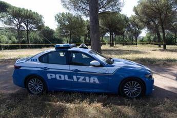 Donna e neonata trovate morte a Villa Pamphili, la bimba forse strangolata