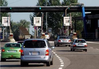 Autostrade, ritirato emendamento per aumento pedaggi
