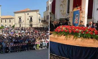 Funerali Pippo Baudo, l’omelia di don Albanese: “Coraggioso contro la mafia, forte il senso di giustizia”