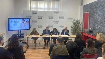 Il 50% dei malati di cancro allo stomaco è malnutrito, web serie insegna dieta corretta