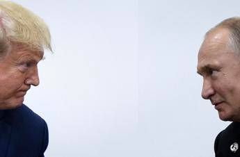 Ucraina, Trump: “Non incontro Putin senza accordo di pace”. Media: “Russia addestra bambini ucraini in territori occupati”