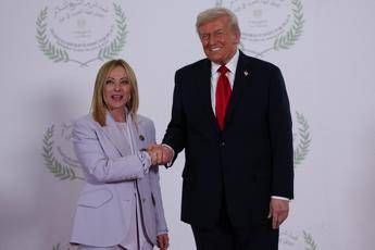 Vertice in Egitto, Trump elogia Meloni: “Bellissima donna, negli Usa non posso dirlo”