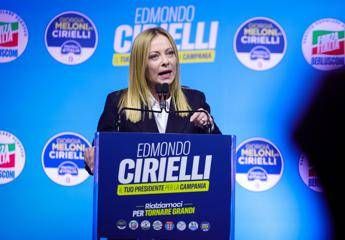 Meloni: “Con noi l’Italia è tornata credibile. In manovra nessun aiuto ai ricchi”