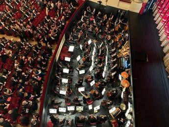 Scala, si alza il sipario sulla Prima più attesa dell’anno: incasso record per la ‘Lady Macbeth’