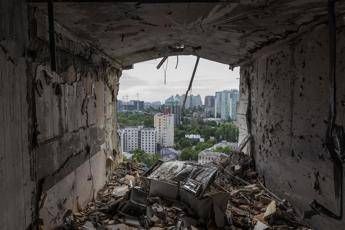 Ucraina, domani a Berlino colloqui su piano di pace. Media: “Usa pronti a garanzia sicurezza basata su art. 5 Nato”