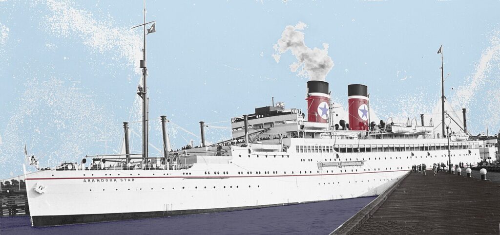 Manifesto d'epoca con disegno dell'Arandora Star, quando era nave da crociera.