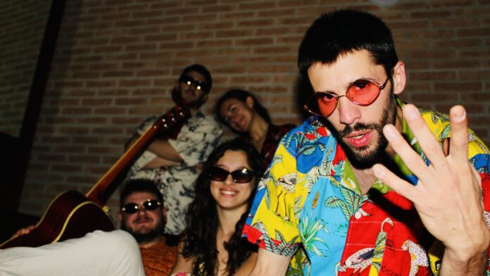 Buoni amici è il nuovo singolo di Ehilà Collective -- Zetatielle Magazine buoni amici - la band pavese Ehila collective in primo piano