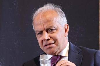 Piantedosi: “Presto comunicheremo sito per Centro rimpatrio a Bologna”