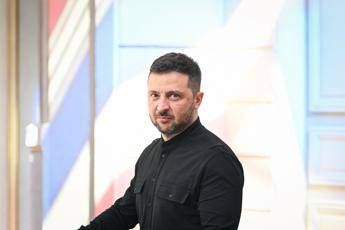 Ucraina, Zelensky: “Pronto a incontrare Putin, pace possibile prima di autunno”