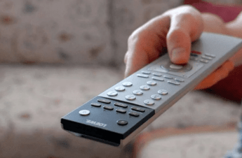 Ascolti tv, ‘Don Matteo 15’ vince la prima serata con il 23,3%