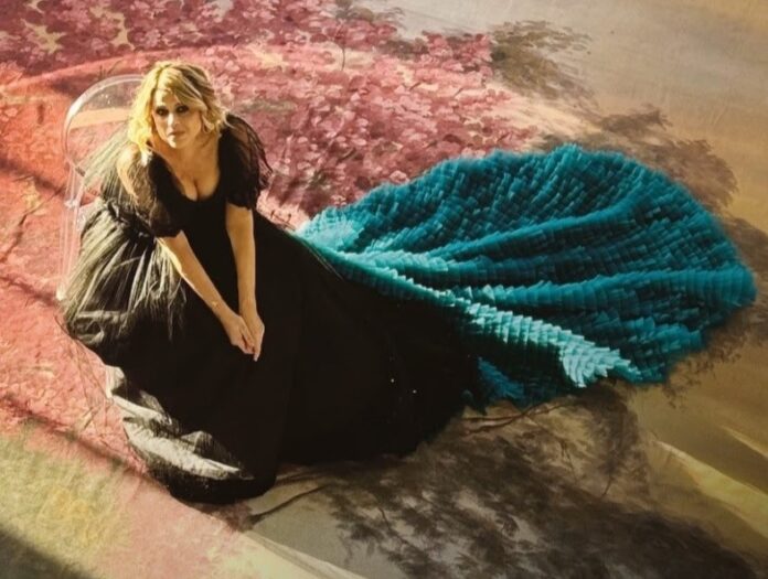 Tosca con Carmen Consoli “Il giglio, la verbena, il glicine e la rosa - Zetatielle Magazine tosca - la copertina del nuovo singolo con carmen consoli