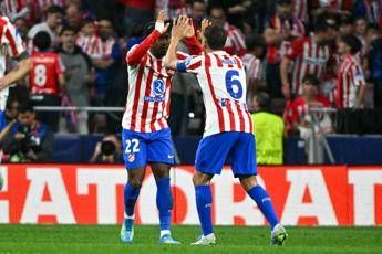 Champions League, Atletico Madrid perde con Barcellona ma vola in semifinale. Vince il Psg a Liverpool