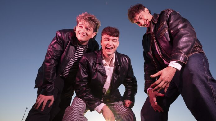 depeche mode - la band cosmonauti borghesi in primo piano