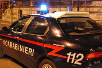 Otranto, scoperta una casa-pollaio: 23 persone ammassate in un immobile abusivo